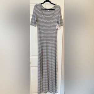 NWT LuLaRoe Anna Maxi Dress Gray and White Size Medium